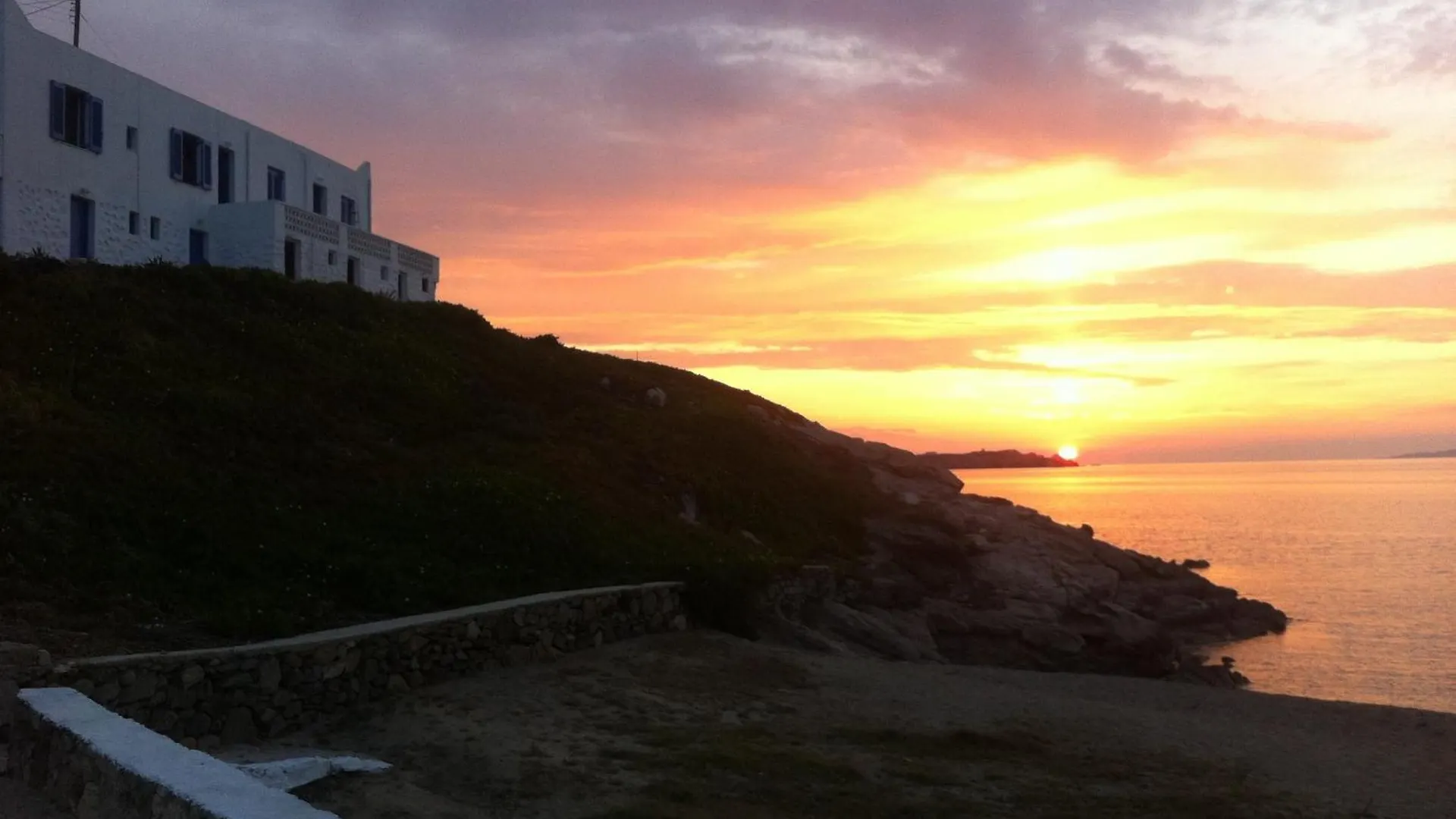 Markos Beach Rooms & Studios Mykonos Town