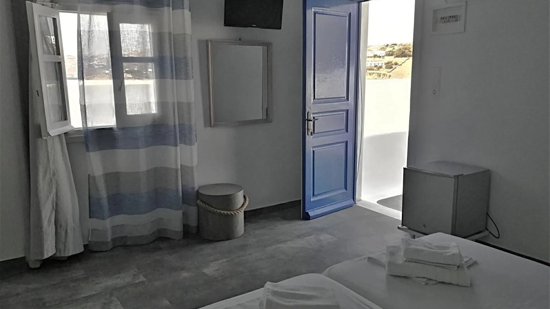 ホテル Markos Beach Rooms & Studios Mykonos Town