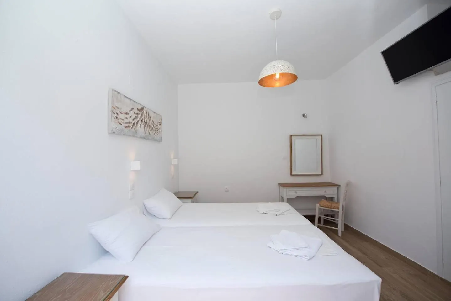 Markos Beach Rooms & Studios Mykonos Town