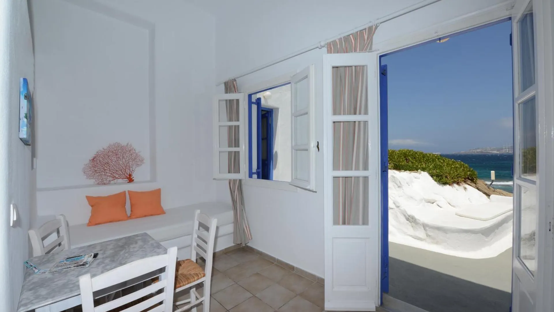 ホテル Markos Beach Rooms & Studios Mykonos Town