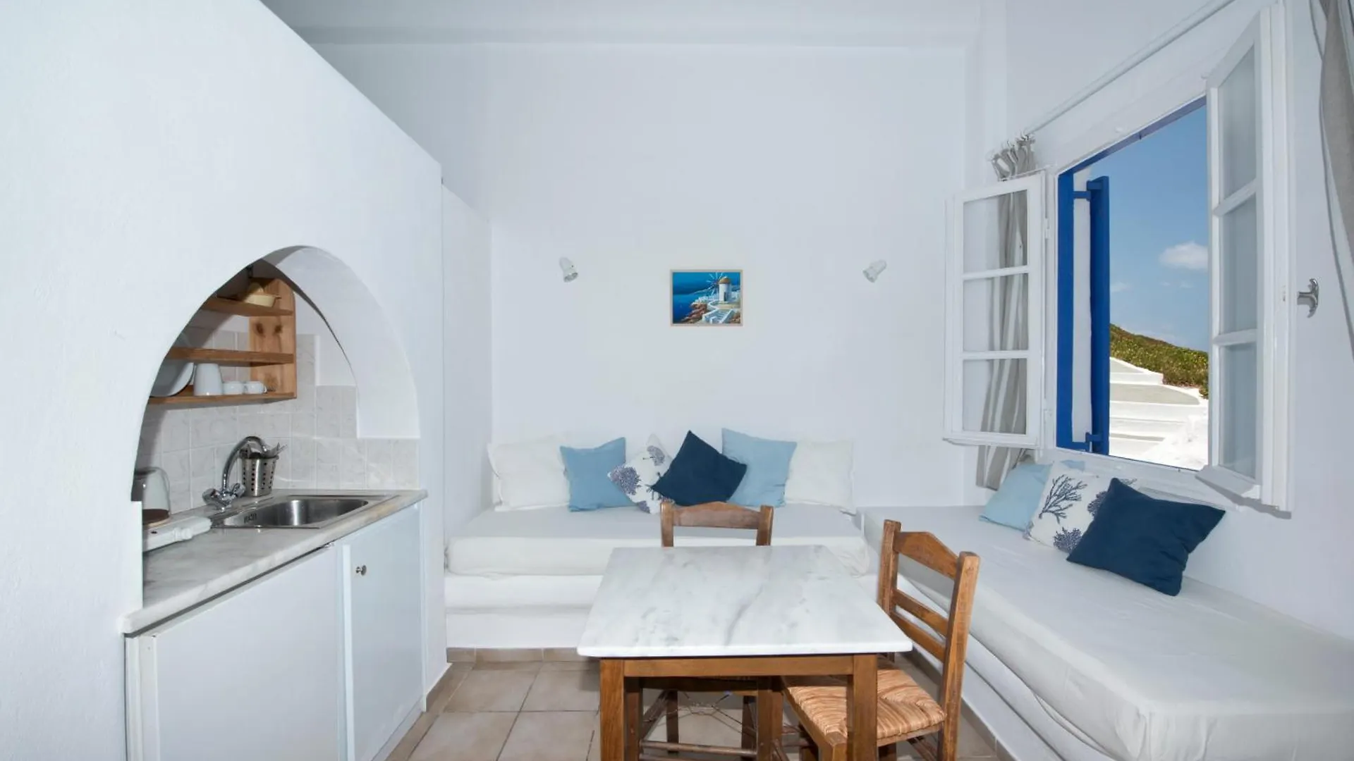 Markos Beach Rooms & Studios Mykonos Town ホテル