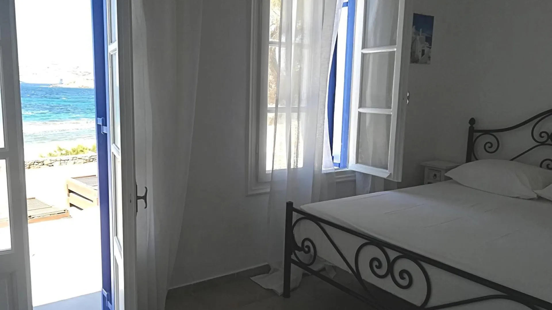 ホテル Markos Beach Rooms & Studios Mykonos Town