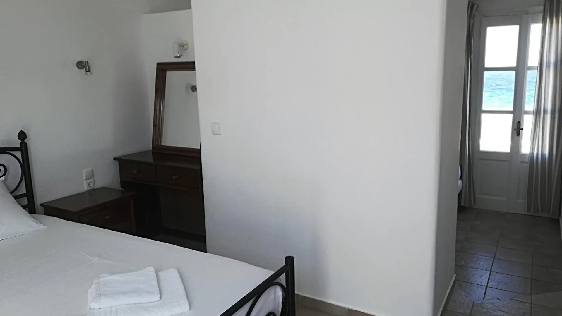 Markos Beach Rooms & Studios Mykonos Town