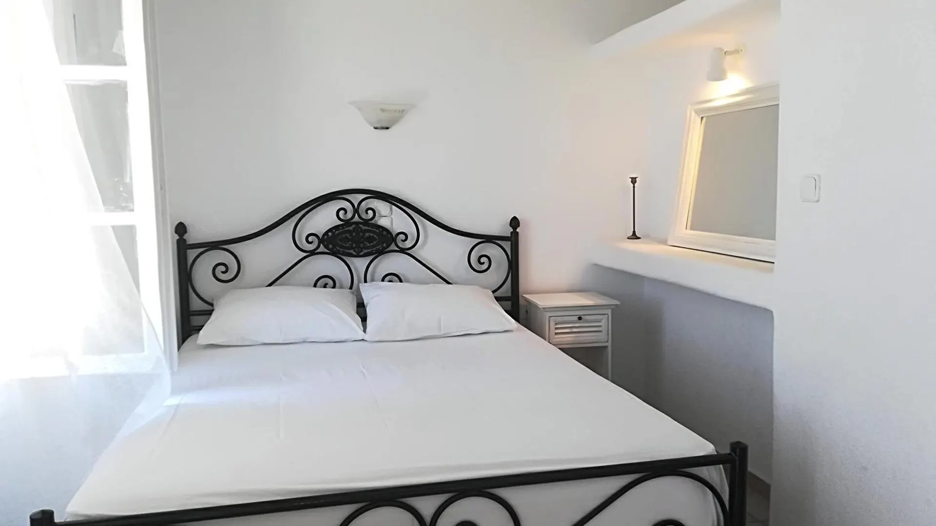 ホテル Markos Beach Rooms & Studios Mykonos Town