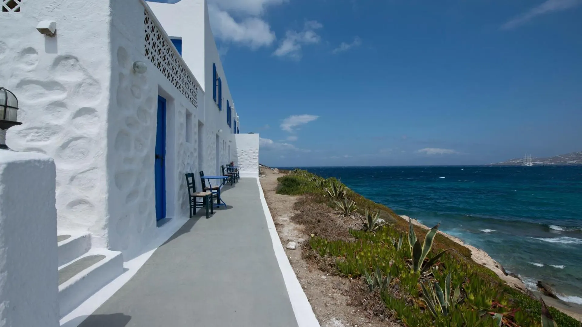 Markos Beach Rooms & Studios Mykonos Town Отель