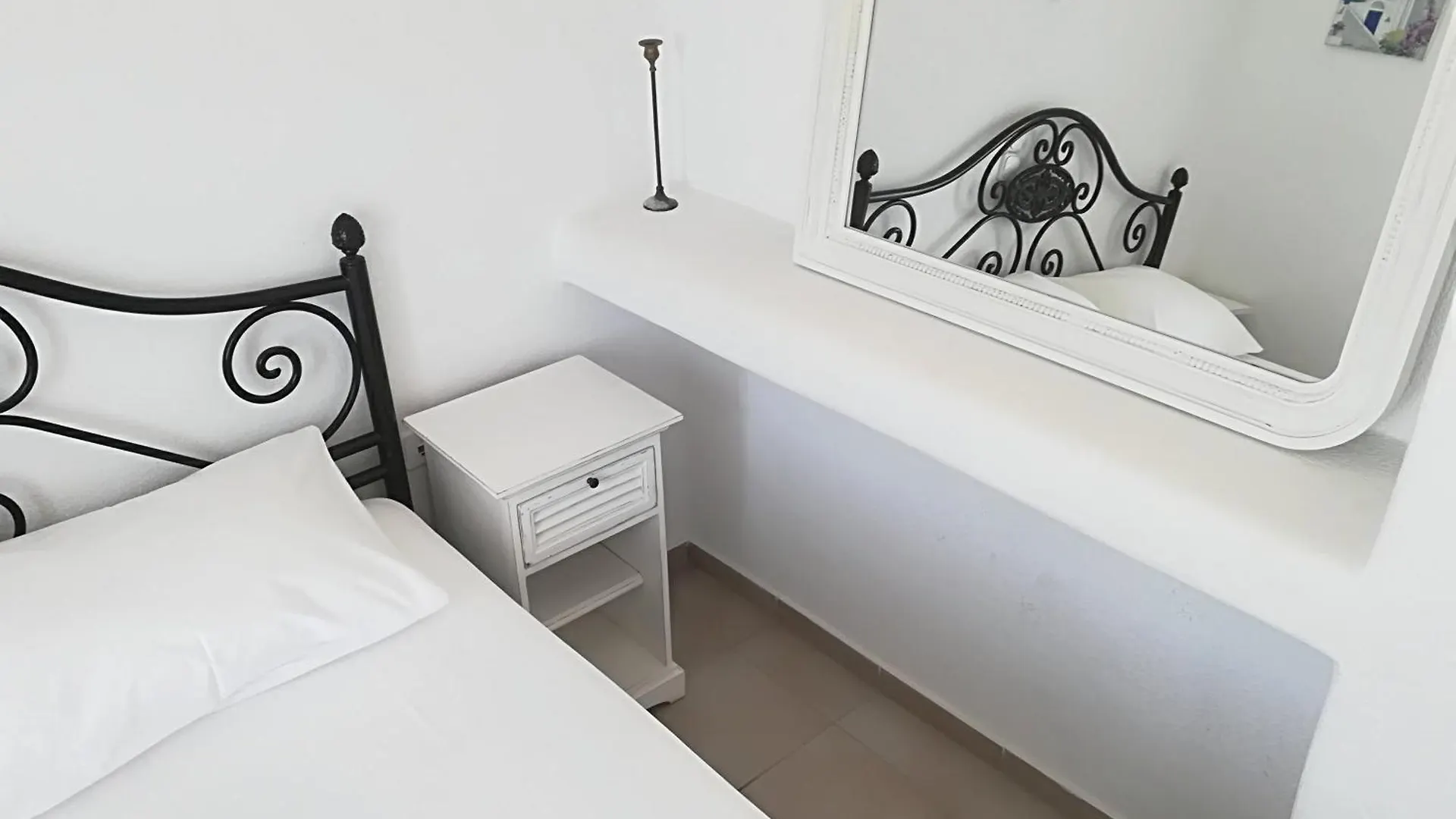 Markos Beach Rooms & Studios Mykonos Town 0*,